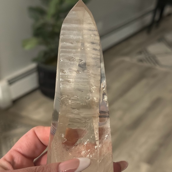 Lumerian Crystal - Picture 4 of 4